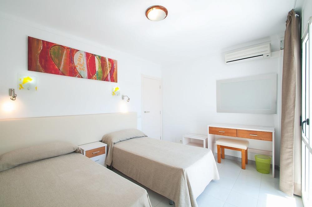 Sunset Oasis Ibiza (Adults Only) Hotel San Antonio  Bagian luar foto