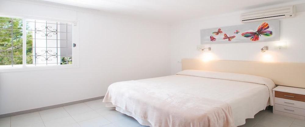 Sunset Oasis Ibiza (Adults Only) Hotel San Antonio  Bagian luar foto