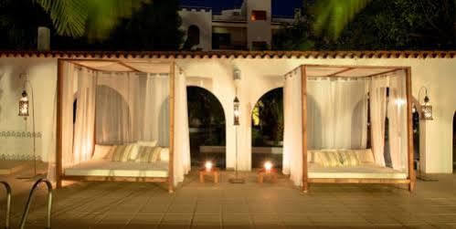 Sunset Oasis Ibiza (Adults Only) Hotel San Antonio  Bagian luar foto