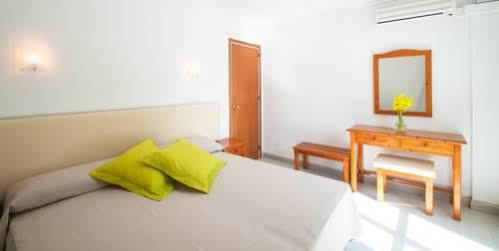 Sunset Oasis Ibiza (Adults Only) Hotel San Antonio  Bagian luar foto