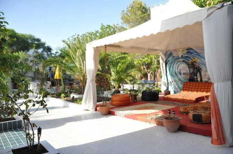 Sunset Oasis Ibiza (Adults Only) Hotel San Antonio  Bagian luar foto